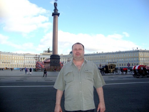 <span>Dmitriy, 53</span> <span style='width: 25px; height: 16px; float: right; background-image: url(/bitmaps/flags_small/RU.PNG)'> </span><br><span>Саранск, Russian Fed.</span> <input type='button' class='joinbtn' style='float: right' value='JOIN NOW' />