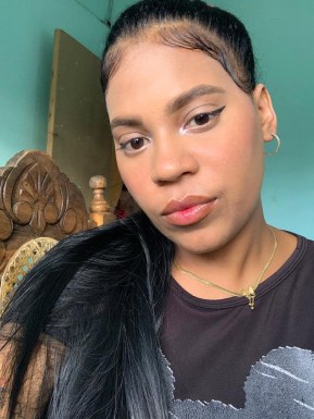 <span>Gretel, 23</span>&nbsp;<span style='width: 25px; height: 16px; float: right; background-image: url(/bitmaps/flags_small/CU.PNG)'>&nbsp;</span><br><span>Cienfuegos, Куба</span>&nbsp;<input type='button' class='joinbtn' style='float: right' value='JOIN NOW' />