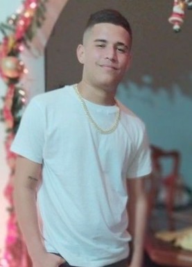<span>geremy ortiz, 21</span> <span style='width: 25px; height: 16px; float: right; background-image: url(/bitmaps/flags_small/VE.PNG)'> </span><br><span>Ciudad Ojed, Venezuela</span> <input type='button' class='joinbtn' style='float: right' value='JOIN NOW' />