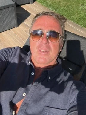 Foreign men for dating