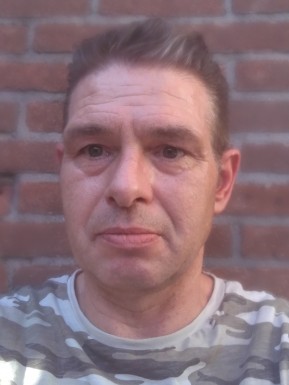 Foreign men for dating