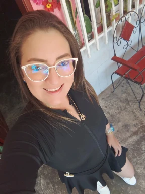 <span>Bianny, 33</span>&nbsp;<span style='width: 25px; height: 16px; float: right; background-image: url(/bitmaps/flags_small/VE.PNG)'>&nbsp;</span><br><span>Maracaibo, Venezuela</span>&nbsp;<input type='button' class='joinbtn' style='float: right' value='JOIN NOW' />