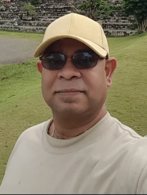 Canadian men looking for love