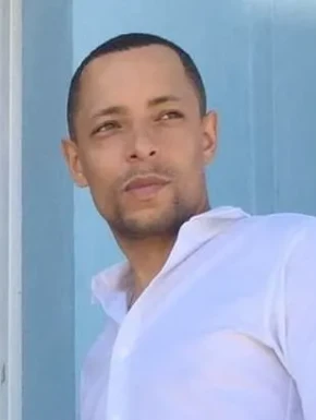 French men looking for love