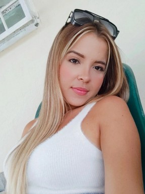 <span>Alexandra, 29</span> <span style='width: 25px; height: 16px; float: right; background-image: url(/bitmaps/flags_small/VE.PNG)'> </span><span style='float: right;margin-right: 20px;'><i class='fa fa-heart'></i> 74</span><br><span>Carabobo, Venezuela</span> <input type='button' class='joinbtn' style='float: right' value='JOIN NOW' />