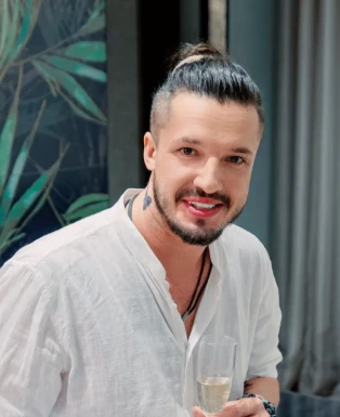 Russian men looking for love