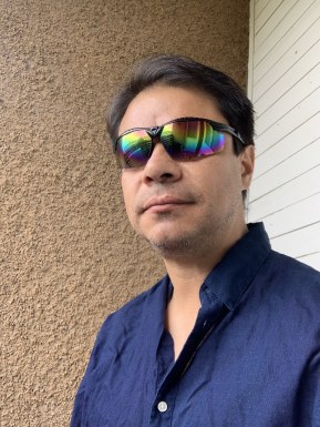 <span>Claudio, 33</span> <span style='width: 25px; height: 16px; float: right; background-image: url(/bitmaps/flags_small/SE.PNG)'> </span><br><span>Estockolmo, Sweden</span> <input type='button' class='joinbtn' style='float: right' value='JOIN NOW' />
