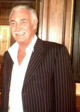 <span>Langford, 75</span>&nbsp;<span style='width: 25px; height: 16px; float: right; background-image: url(/bitmaps/flags_small/UK.PNG)'>&nbsp;</span><br><span>London, สหราชอาณาจักร</span>&nbsp;<input type='button' class='joinbtn' style='float: right' value='JOIN NOW' />