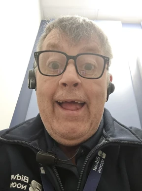 English men looking for love