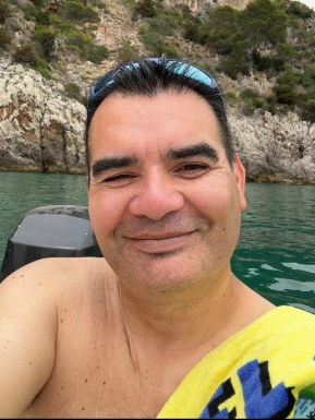 Foreign men for dating