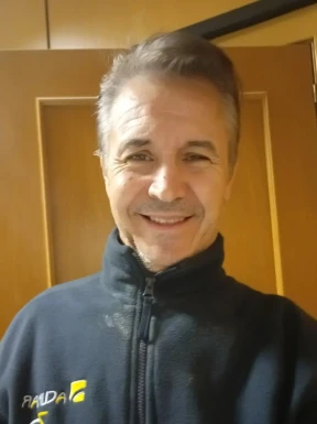 Spanish men looking for love